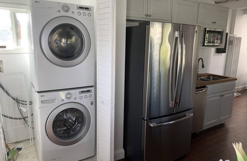 Point Loma Heights House | Sweet cottage home close to beaches, airport and other attractions