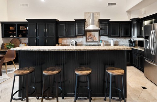 Tatum Ranch House | Swimming and games at Quail Run, nearby Desert Ridge entertainment.