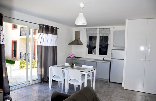 Santa-Lucia-di-Moriani Apartment | T-2 air conditioning close to the sea - equipped beach - Santa Lucia di Moriani