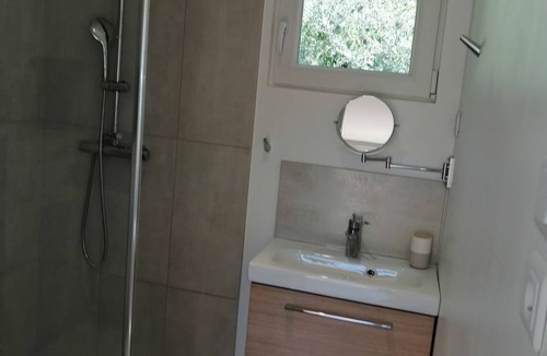 Monacia-d'Aullene House | T2 30M2 for 2 persons in villa with entrance