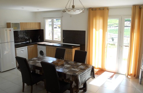 Afa Villa | T2, air-conditioned ground floor villa in la Campagne, near Ajaccio, 8/4 m pool.