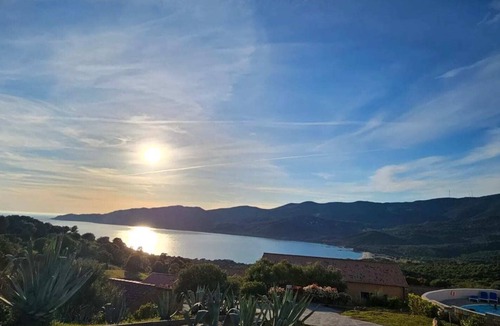 Serra-di-Ferro Apartment | T2 Alba Rossa n°124, Charming sea and pool view