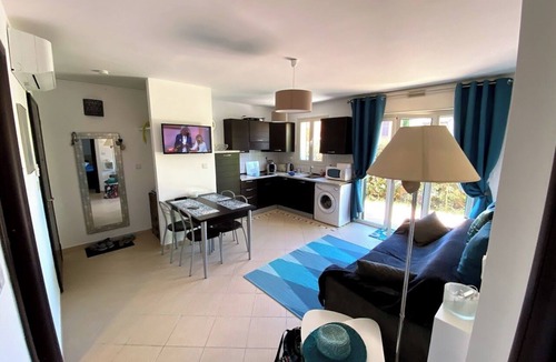 Lozari Apartment | T2 apartment in residence with pool 400m from the beach of Lozari