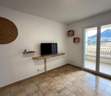 L'Ile-Rousse Apartment | T2 Le Clos des Oliviers