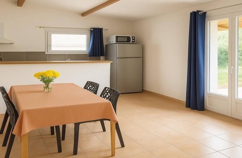 Arca House | T2 villa les oliviers quiet with garden, air conditioning, wifi and barbecue