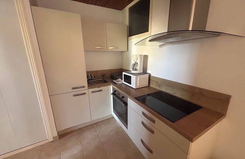 Saint-Florent Apartment | T3 100m from the beach, quiet, air-conditioned, Internet, Saint-Florent
