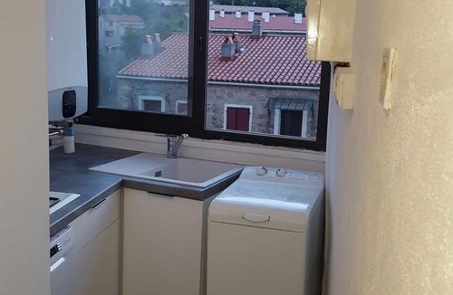 Piana Apartment | T3 apartment in Piana, fully renovated in 2021. Sleeps 5.