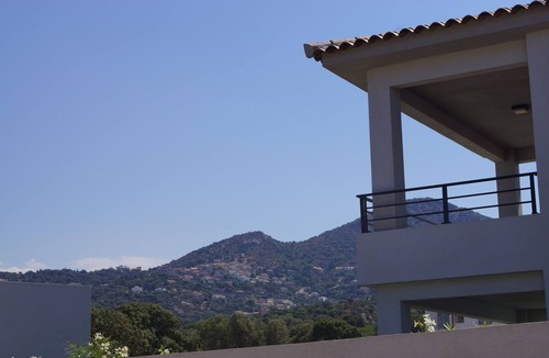 Monticello Apartment | T3 RESIDENCE PETRADORU ILE-ROUSSE CHARM COMFORT POOL