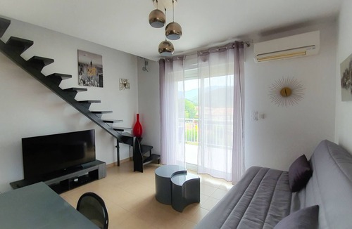 Oletta Apartment | T4 duplex apartment in residence with swimming pool 5 minutes from Saint Florent