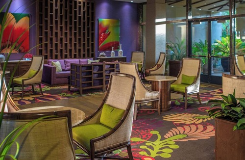 Las Vegas Condo | Tahiti Village Moorea 1br suite Thursday check-in