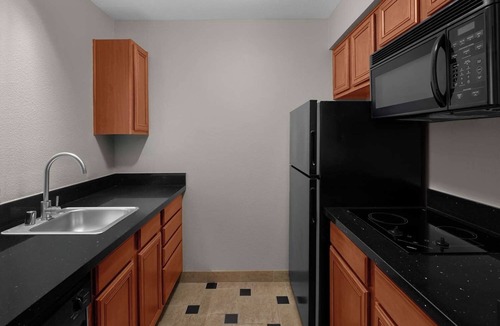 Folsom Hotel | Take a breath! One Bedroom Suite with Balcony Overlooking Folsom's Scenic Views!