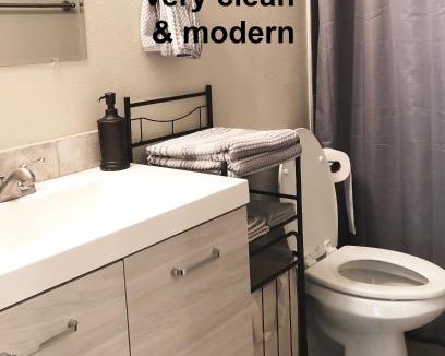Alegre Community House | Tempe ASU Guest Suite