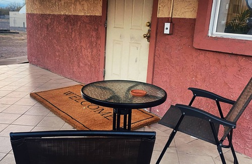 Thatcher House | Terrific Townhome Thatcher!!!!! 8th St Fitness Club