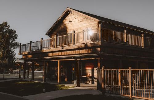Victor Resort | Teton Valley Resort