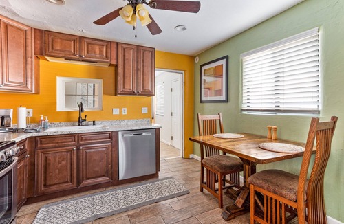 Peter Howell House | The Adobe Casita - Private Fully Fenced Yard