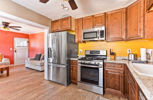 Peter Howell House | The Adobe Casita - Private Fully Fenced Yard
