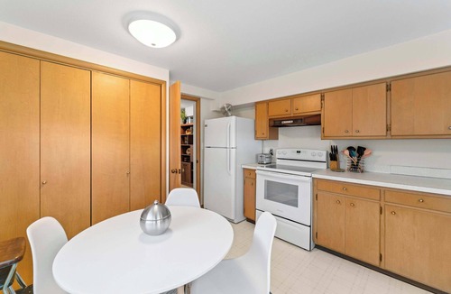 Ames House | The Ames Comfort House | 3BR