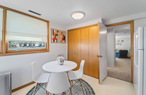 Ames House | The Ames Comfort House | 3BR