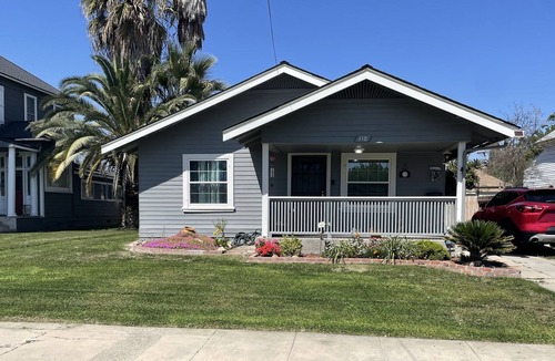 Hanford House | The best place in Hanford to stay.