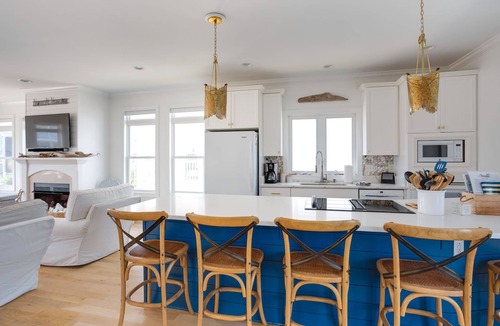 Atlantic Beach House | The Big Dream Getaway 💙Private Heated Pool Sleeps 13