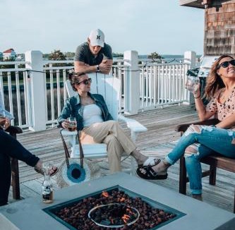 Manteo Bed & Breakfast | The Burrus House Inn Waterfront Suites