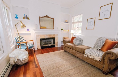 Divide Cottage | The Cape Cod at Valley Glen 1