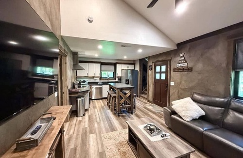 Whitefish House | The Cedar by Bison Ridge Retreat