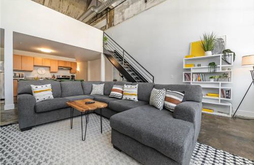 Otterbien Home Apartment | The Coolest Loft in the Cincinnati Area