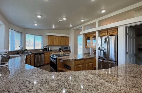 Steptoe House | The Farmhouse @ Link'd Hearts Ranch 3 BD/2 BA Home Great View, Tons of Upgrades