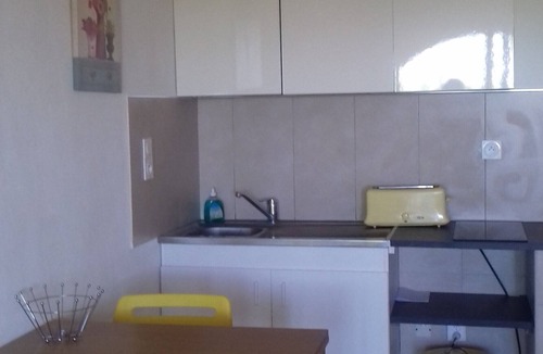 Algajola Apartment | THE FEET IN WATER