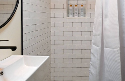 Skaneateles Hotel | The Gate - Studio.