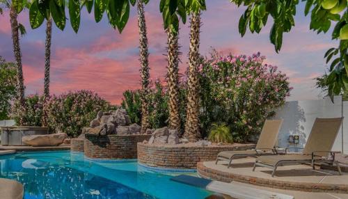 Mesa Villa | The Gatsby Villa - Hotel Homes