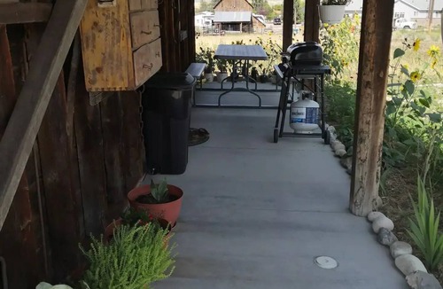 Manti House | the "Granary" hosted by Marilyn and Larry