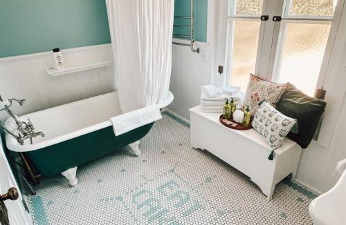 Los Alamos House | The Heritage House of Los Alamos