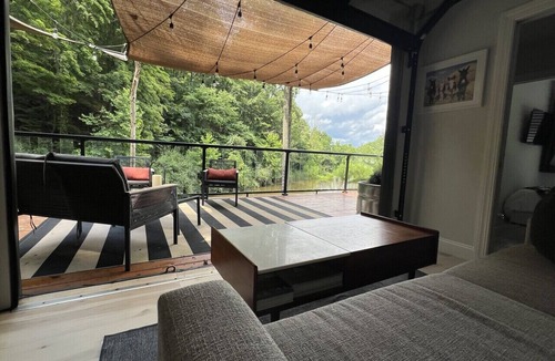 Hurricane Apartment | The Hideaway on Tacketts Shipping Container