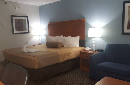 Dayton Hotel | The Hotel@Dayton South