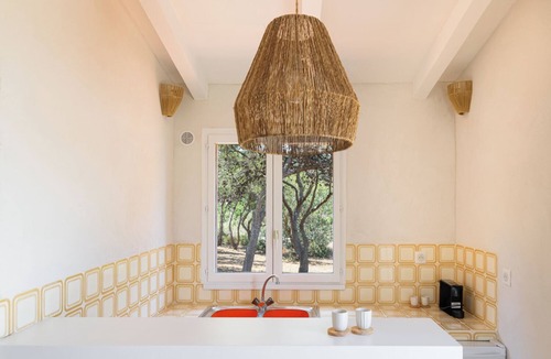 Bonifacio House | The House on the Beach