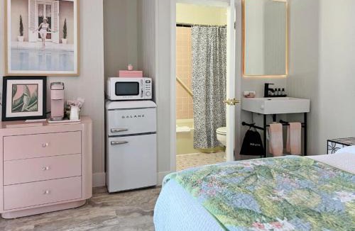 Chincoteague Hotel | The Inn On Main