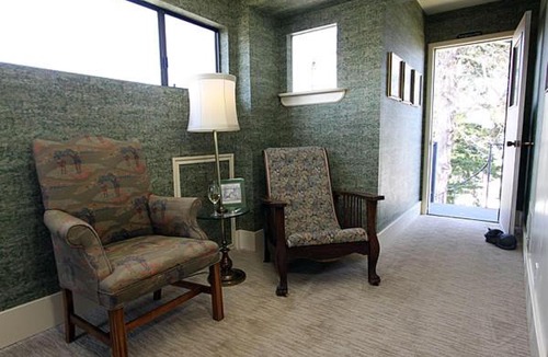 Monterey Bed & Breakfast | The Jabberwock Bed & Breakfast