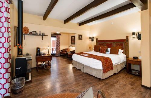 Uptown Sedona Bed & Breakfast | The Joy Sedona - Bed & Breakfast and Luxury Creekside Cabins