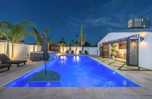 Park Scottsdale Eight House | The Lincoln Villa 14 Beds 7 Bedroom 5.5 Bath