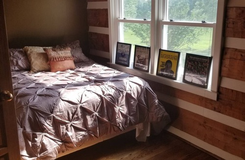 Franklin Cabin | The Lodge at Thunder Sound Studios