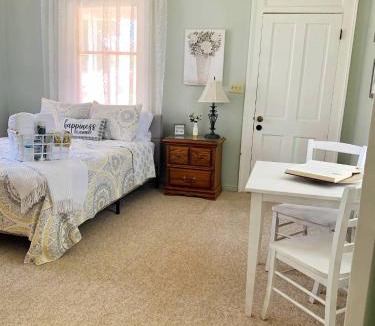 Kanab House | The Mayor's Suite @ The Historic Kanab Inn