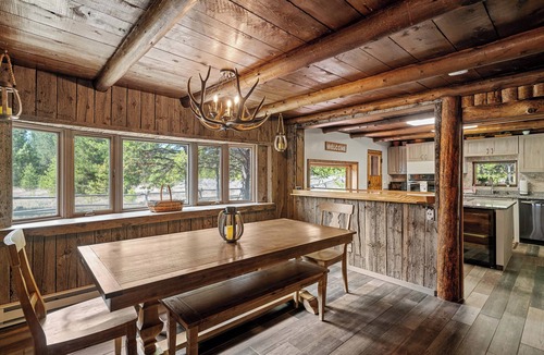 West Yellowstone House | The Moose Bunkhouse
