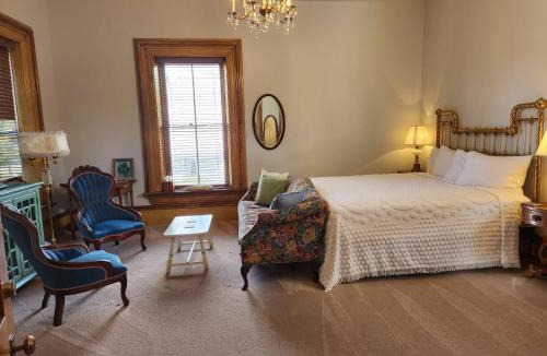 St. George Bed & Breakfast | The Mulberry Inn -An Historic Bed and Breakfast