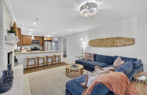 Wilmington House | The Oriole | Dog-Friendly | Game Room Near Wrightsville Beach & UNCW