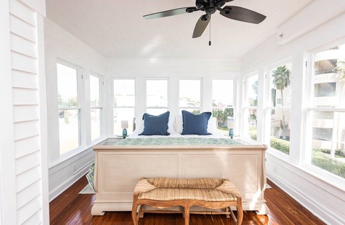 Cocoa Bed & Breakfast | The Parrish Grove Inn