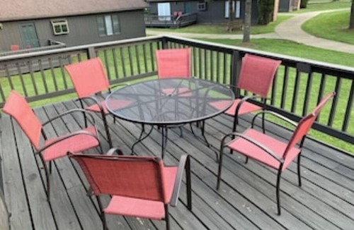 Apple Valley Condo | The Pines of Apple Valley. 31 Beautiful Vacation Cabins.