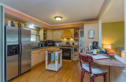 Green Hill House | The Place Between The Lakes 4 Bedrooms 4 Beds
