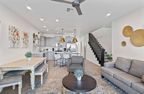 Washington Fields Condo | The Show House - *Brand New Listing!*